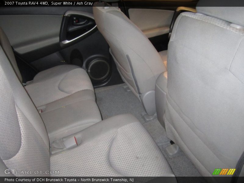 Super White / Ash Gray 2007 Toyota RAV4 4WD