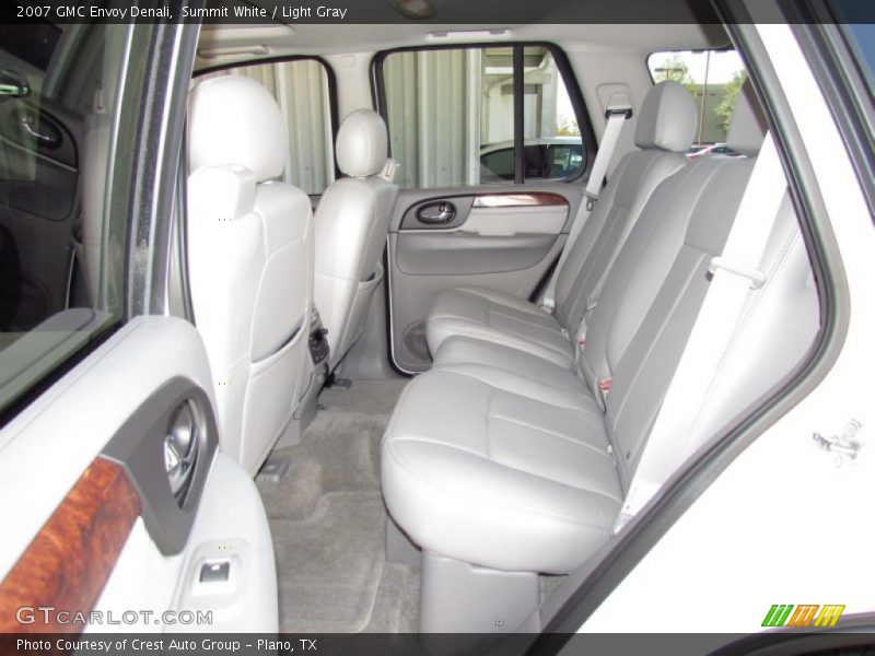 Summit White / Light Gray 2007 GMC Envoy Denali