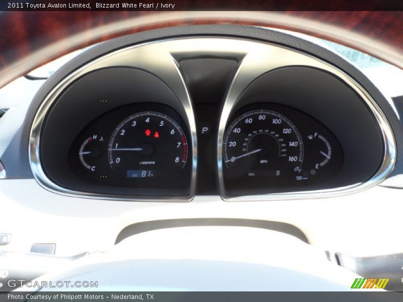 Blizzard White Pearl / Ivory 2011 Toyota Avalon Limited
