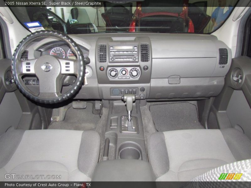 Super Black / Steel/Graphite 2005 Nissan Xterra SE