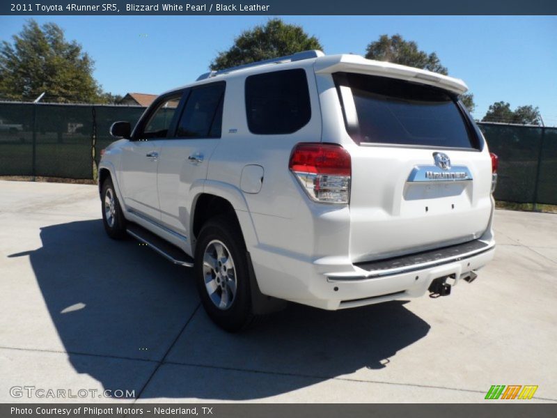 Blizzard White Pearl / Black Leather 2011 Toyota 4Runner SR5