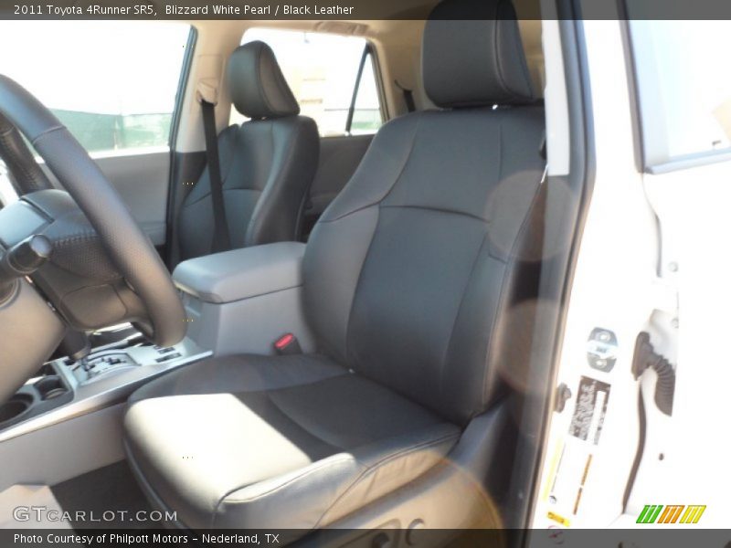 Blizzard White Pearl / Black Leather 2011 Toyota 4Runner SR5