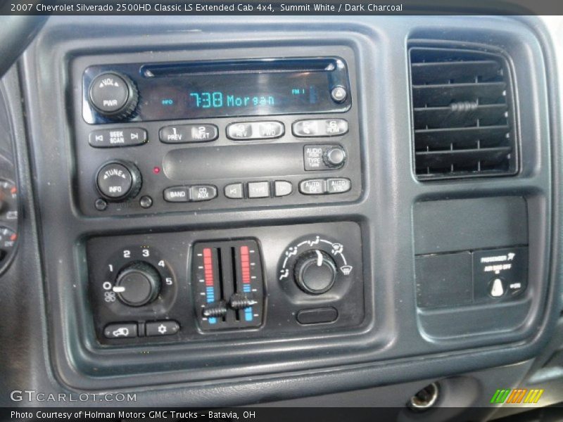 Summit White / Dark Charcoal 2007 Chevrolet Silverado 2500HD Classic LS Extended Cab 4x4