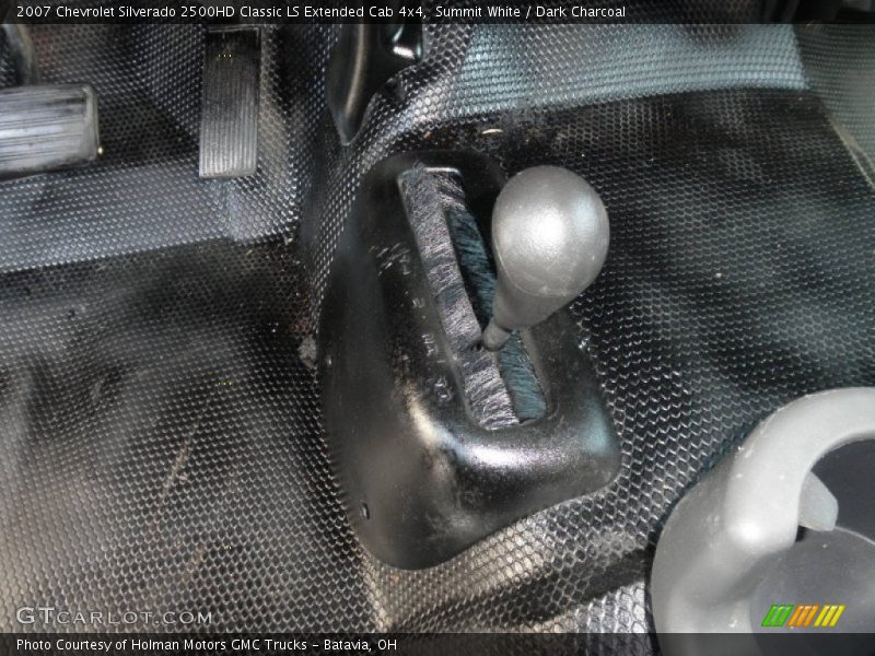 Summit White / Dark Charcoal 2007 Chevrolet Silverado 2500HD Classic LS Extended Cab 4x4