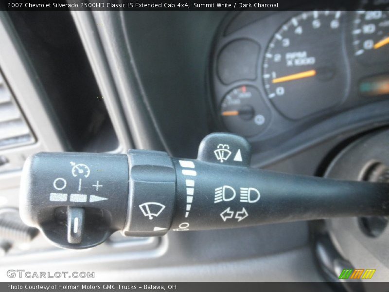 Summit White / Dark Charcoal 2007 Chevrolet Silverado 2500HD Classic LS Extended Cab 4x4