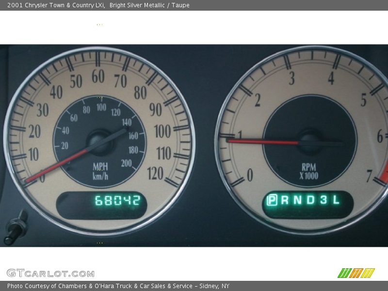 Bright Silver Metallic / Taupe 2001 Chrysler Town & Country LXi