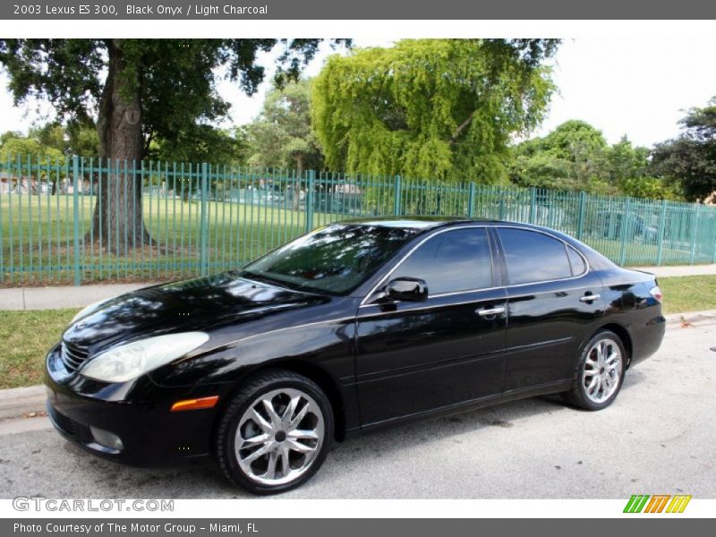 Black Onyx / Light Charcoal 2003 Lexus ES 300