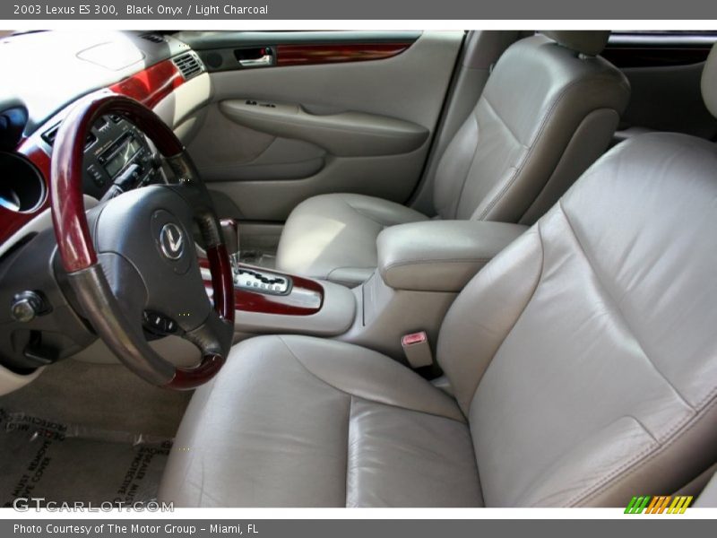 Black Onyx / Light Charcoal 2003 Lexus ES 300