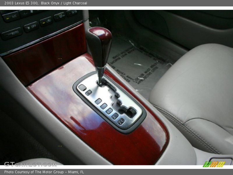 Black Onyx / Light Charcoal 2003 Lexus ES 300