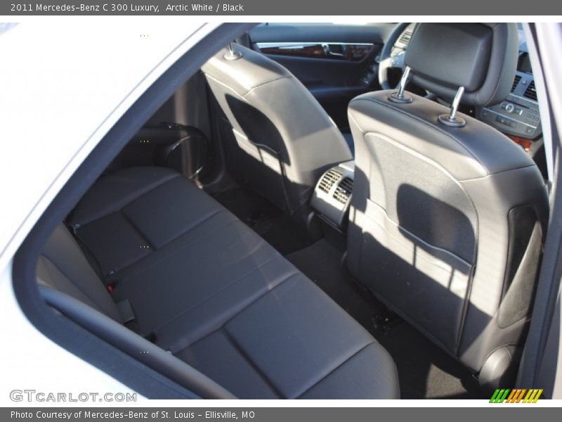 Arctic White / Black 2011 Mercedes-Benz C 300 Luxury