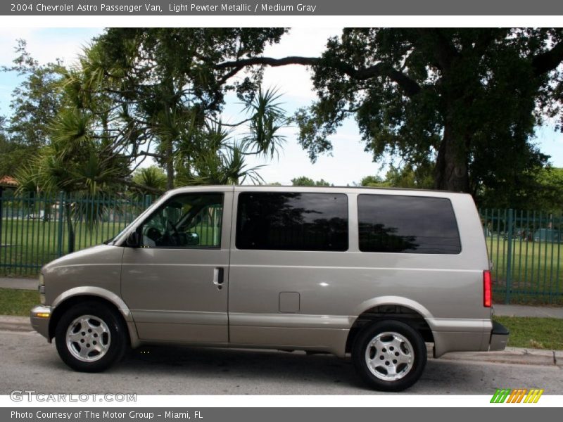 Light Pewter Metallic / Medium Gray 2004 Chevrolet Astro Passenger Van