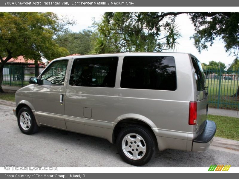  2004 Astro Passenger Van Light Pewter Metallic