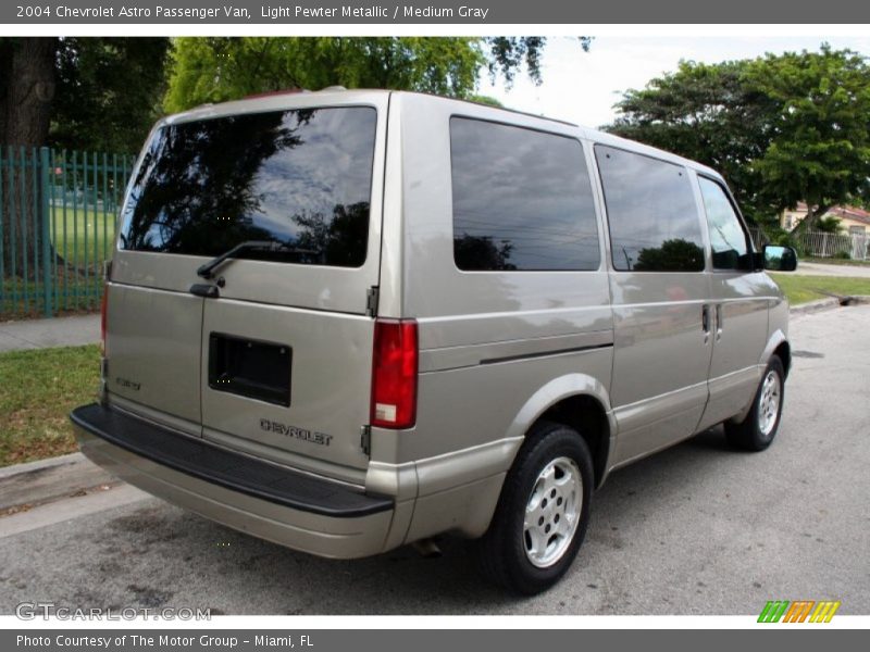  2004 Astro Passenger Van Light Pewter Metallic