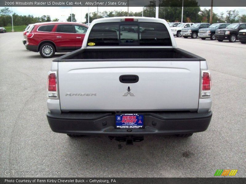 Alloy Silver / Slate Gray 2006 Mitsubishi Raider LS Double Cab 4x4