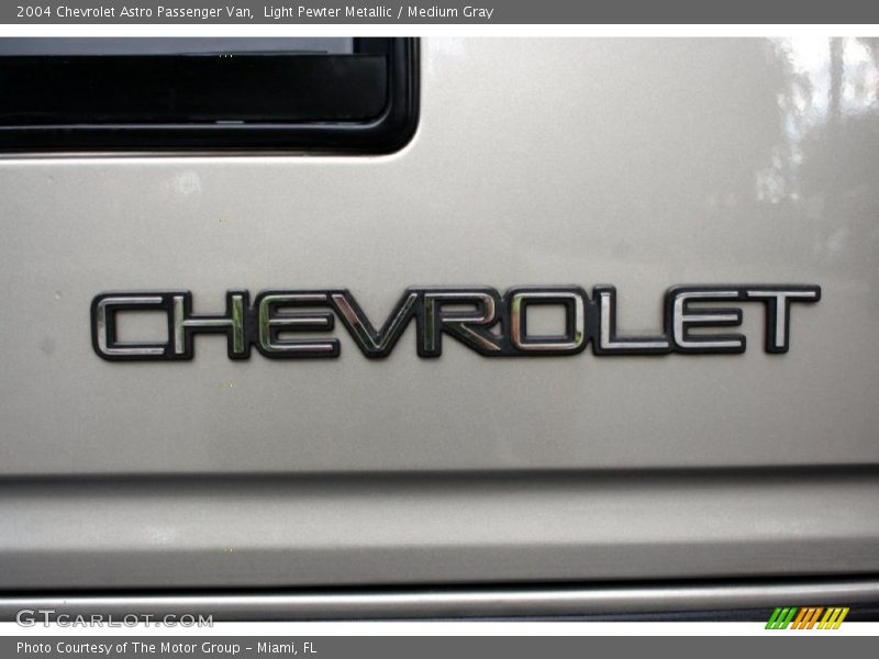 Light Pewter Metallic / Medium Gray 2004 Chevrolet Astro Passenger Van