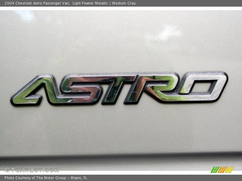 Light Pewter Metallic / Medium Gray 2004 Chevrolet Astro Passenger Van