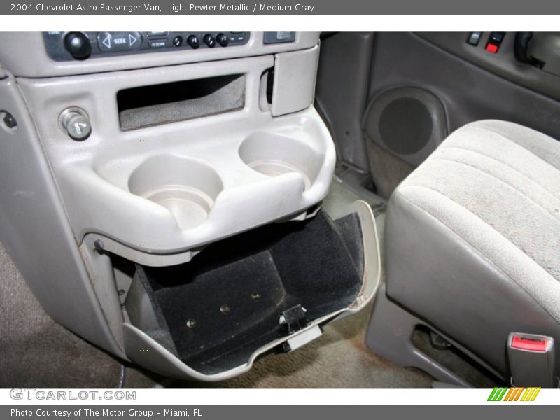 Light Pewter Metallic / Medium Gray 2004 Chevrolet Astro Passenger Van