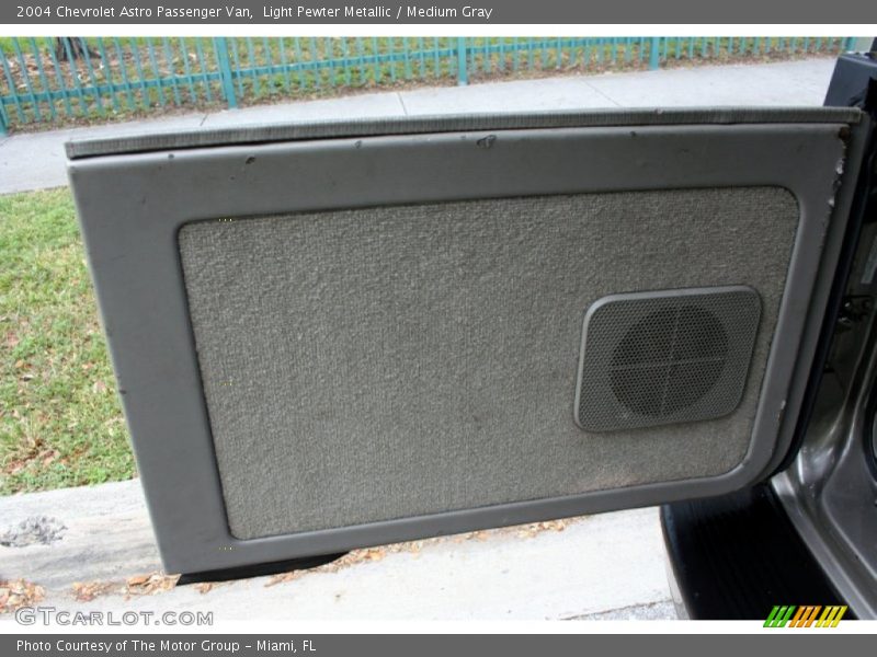 Light Pewter Metallic / Medium Gray 2004 Chevrolet Astro Passenger Van