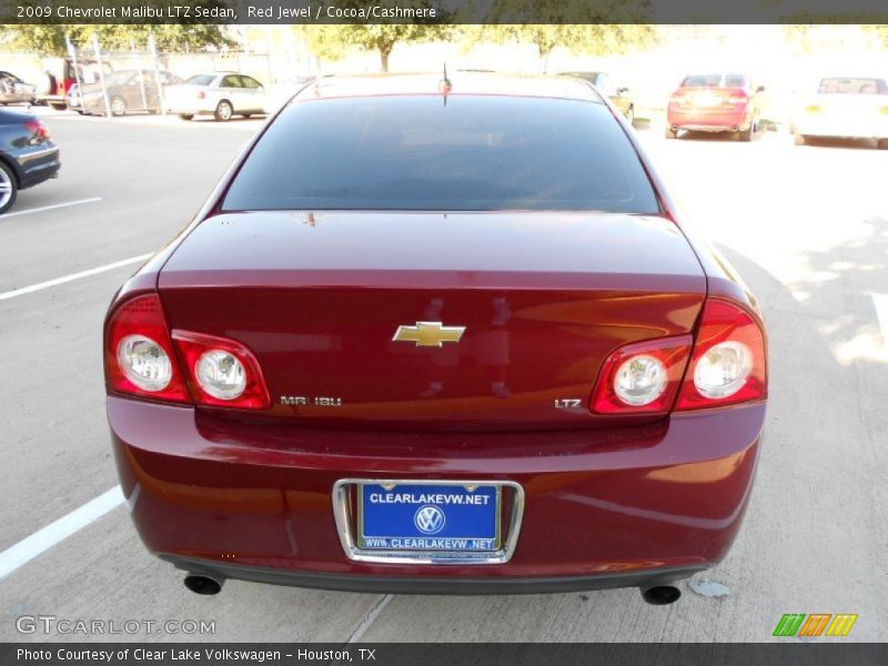 Red Jewel / Cocoa/Cashmere 2009 Chevrolet Malibu LTZ Sedan