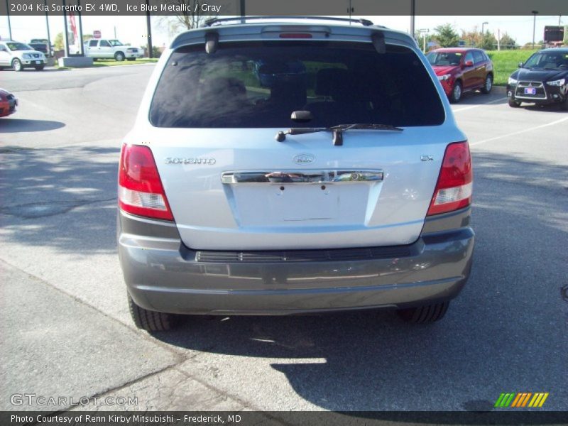 Ice Blue Metallic / Gray 2004 Kia Sorento EX 4WD
