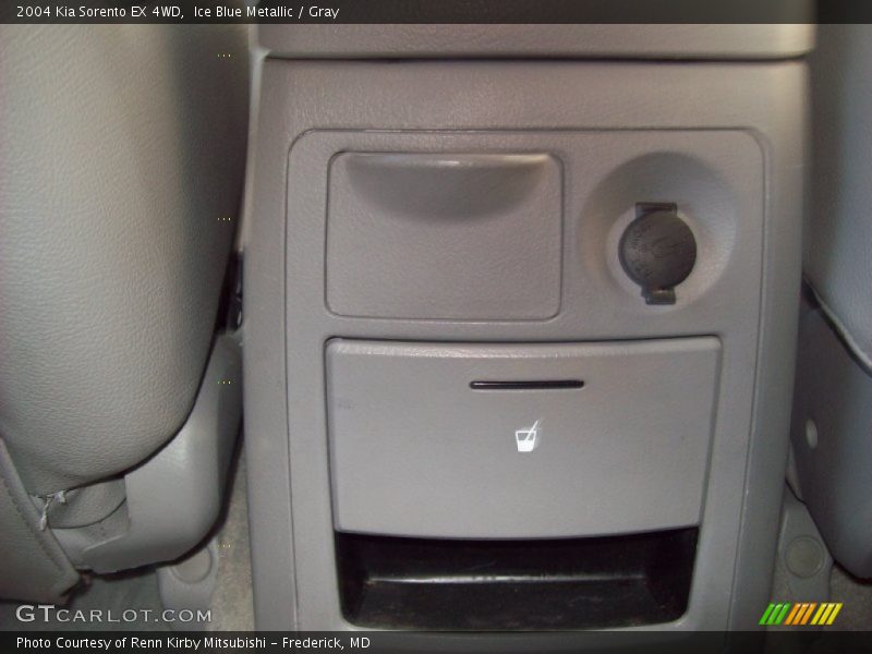 Ice Blue Metallic / Gray 2004 Kia Sorento EX 4WD