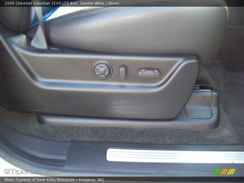 Summit White / Ebony 2008 Chevrolet Suburban 1500 LTZ 4x4