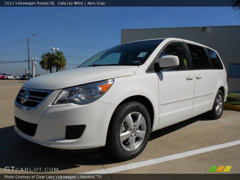 Calla Lily White / Aero Gray 2011 Volkswagen Routan SE