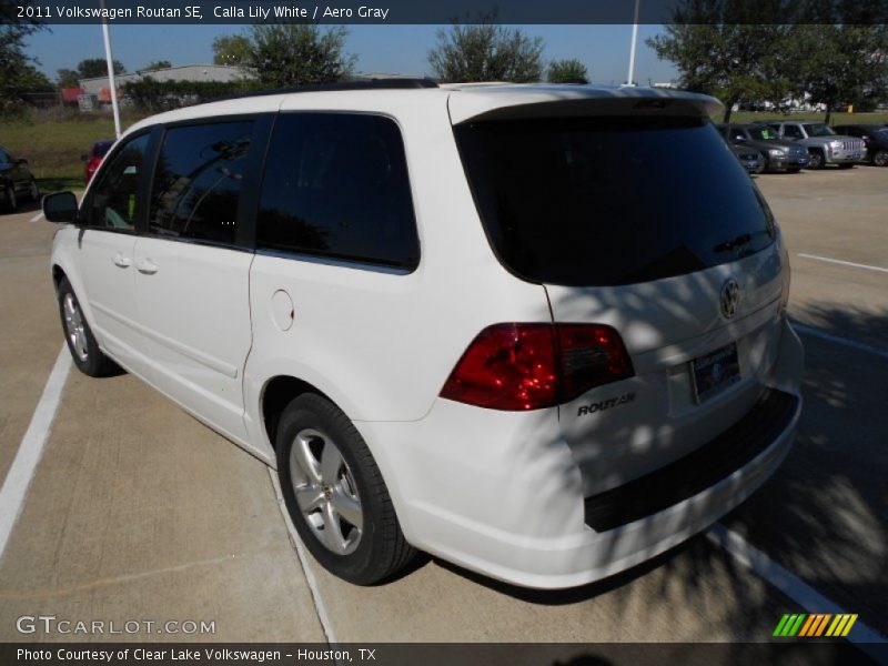 Calla Lily White / Aero Gray 2011 Volkswagen Routan SE