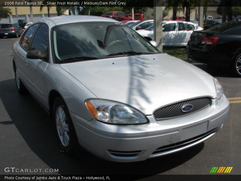 Silver Frost Metallic / Medium/Dark Flint Grey 2006 Ford Taurus SEL