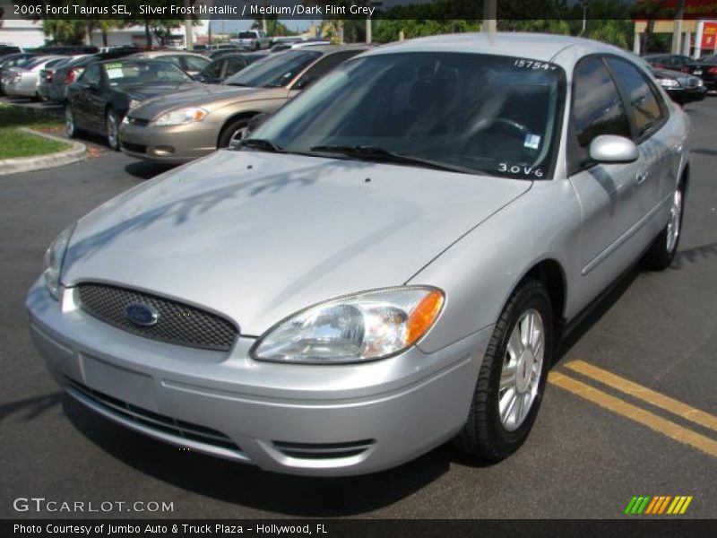 Silver Frost Metallic / Medium/Dark Flint Grey 2006 Ford Taurus SEL