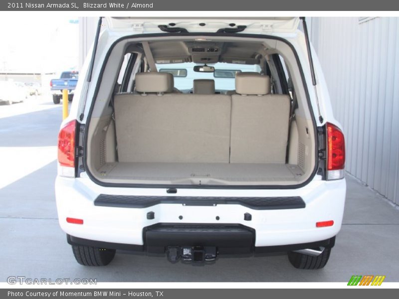 Blizzard White / Almond 2011 Nissan Armada SL
