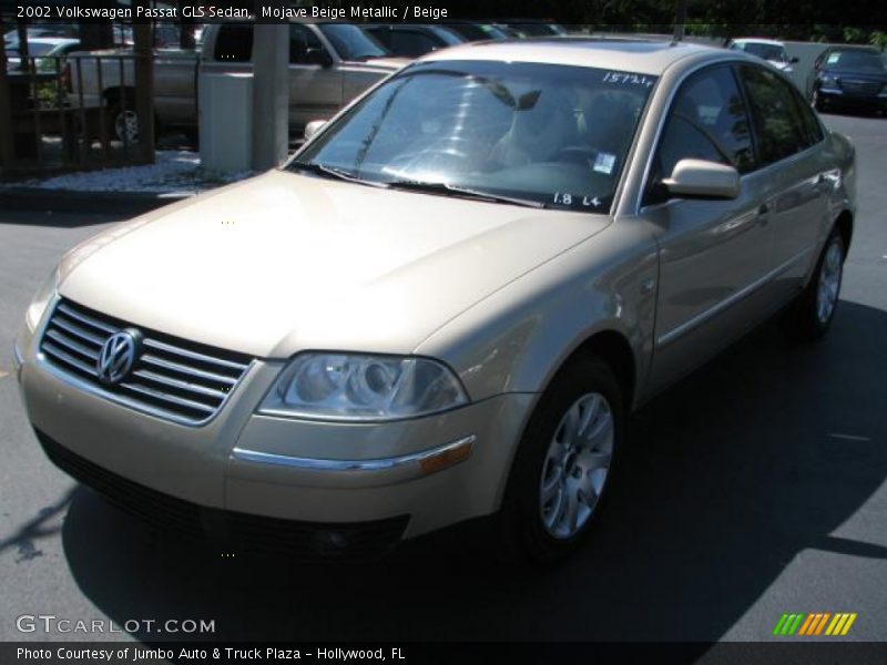 Mojave Beige Metallic / Beige 2002 Volkswagen Passat GLS Sedan