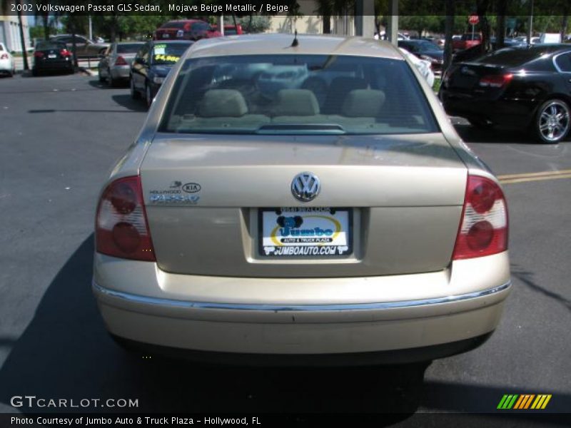 Mojave Beige Metallic / Beige 2002 Volkswagen Passat GLS Sedan