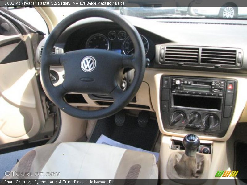 Mojave Beige Metallic / Beige 2002 Volkswagen Passat GLS Sedan