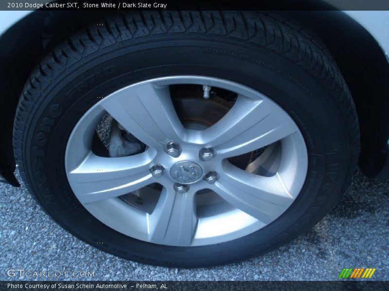 Stone White / Dark Slate Gray 2010 Dodge Caliber SXT
