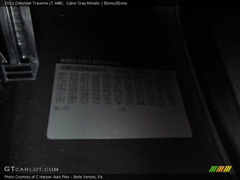 Cyber Gray Metallic / Ebony/Ebony 2011 Chevrolet Traverse LT AWD
