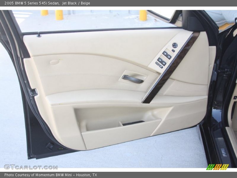 Jet Black / Beige 2005 BMW 5 Series 545i Sedan