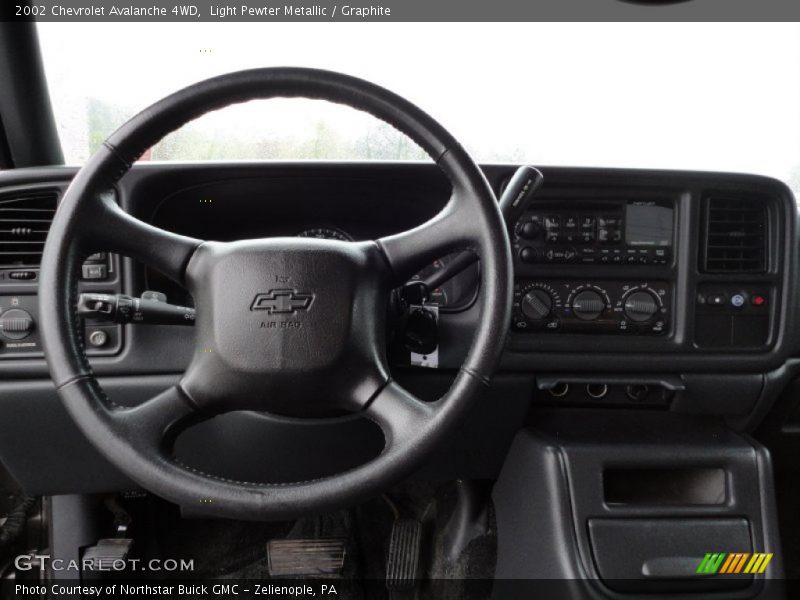 Light Pewter Metallic / Graphite 2002 Chevrolet Avalanche 4WD