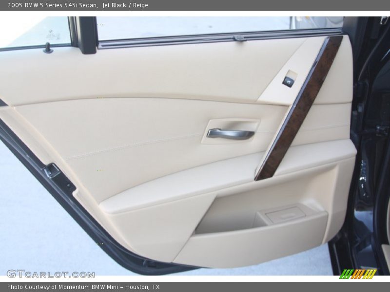Jet Black / Beige 2005 BMW 5 Series 545i Sedan