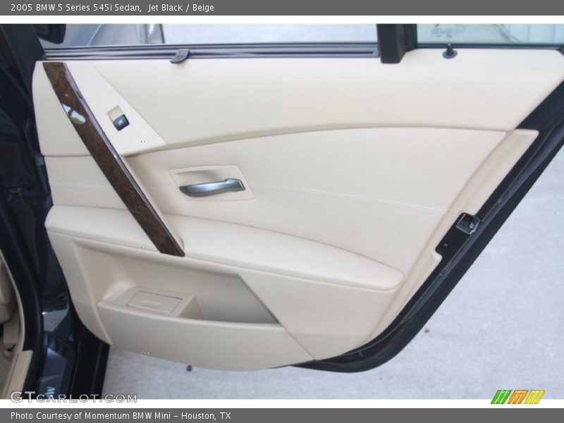 Jet Black / Beige 2005 BMW 5 Series 545i Sedan