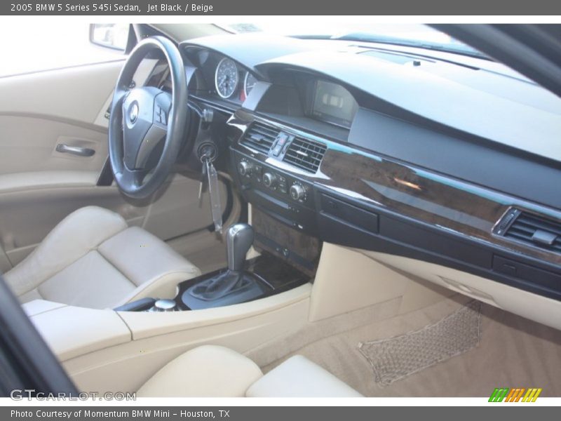 Jet Black / Beige 2005 BMW 5 Series 545i Sedan