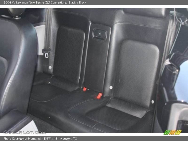 Black / Black 2004 Volkswagen New Beetle GLS Convertible