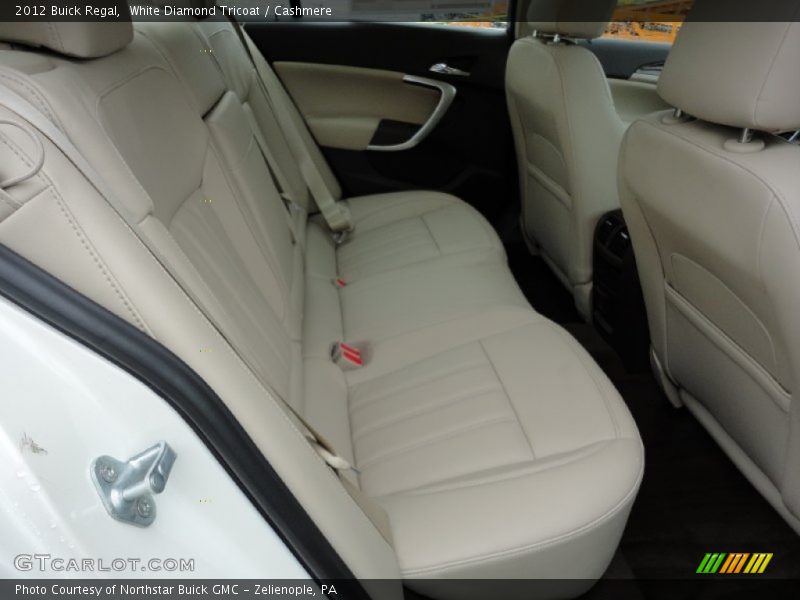 White Diamond Tricoat / Cashmere 2012 Buick Regal