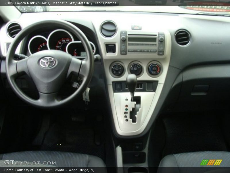 Magnetic Gray Metallic / Dark Charcoal 2009 Toyota Matrix S AWD