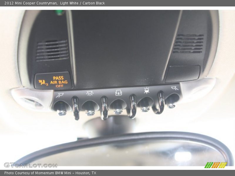 Light White / Carbon Black 2012 Mini Cooper Countryman