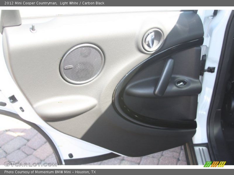 Light White / Carbon Black 2012 Mini Cooper Countryman