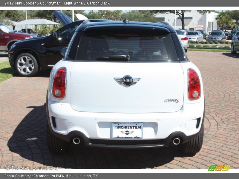 Light White / Carbon Black 2012 Mini Cooper S Countryman