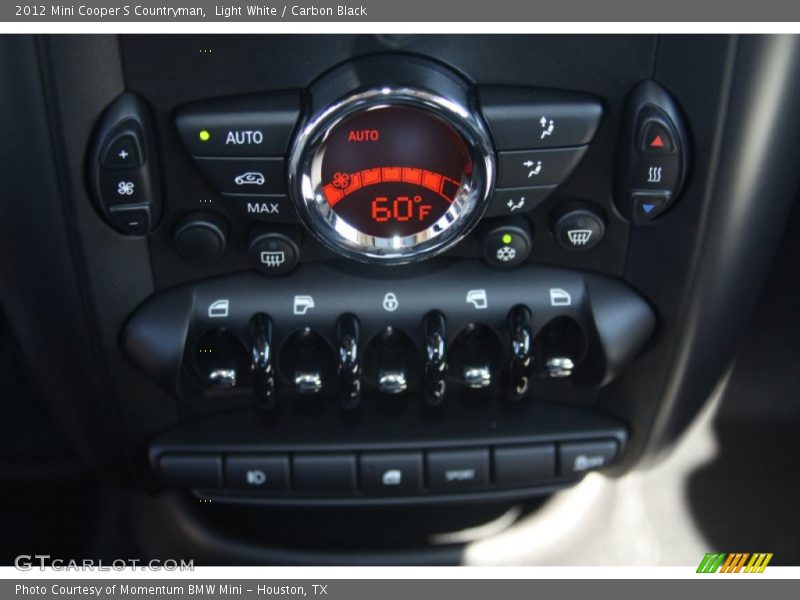 Controls of 2012 Cooper S Countryman