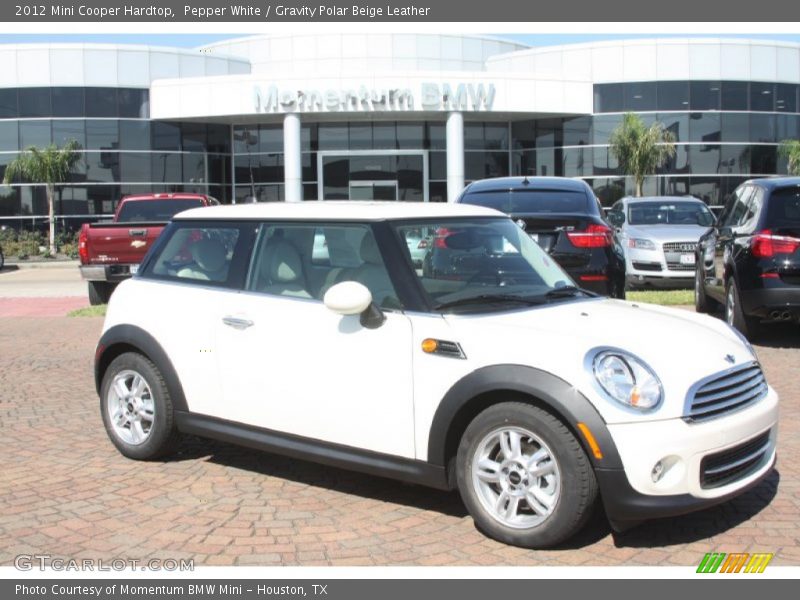 Pepper White / Gravity Polar Beige Leather 2012 Mini Cooper Hardtop