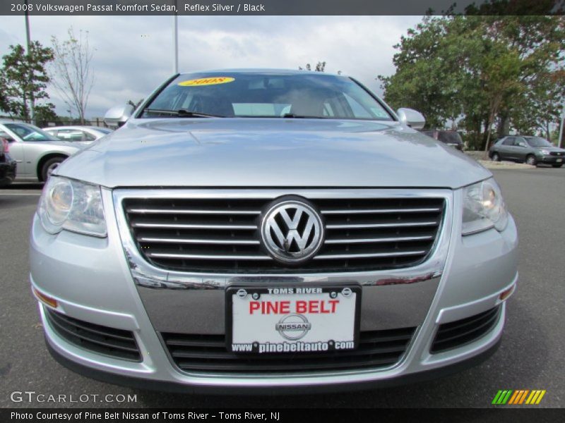 Reflex Silver / Black 2008 Volkswagen Passat Komfort Sedan